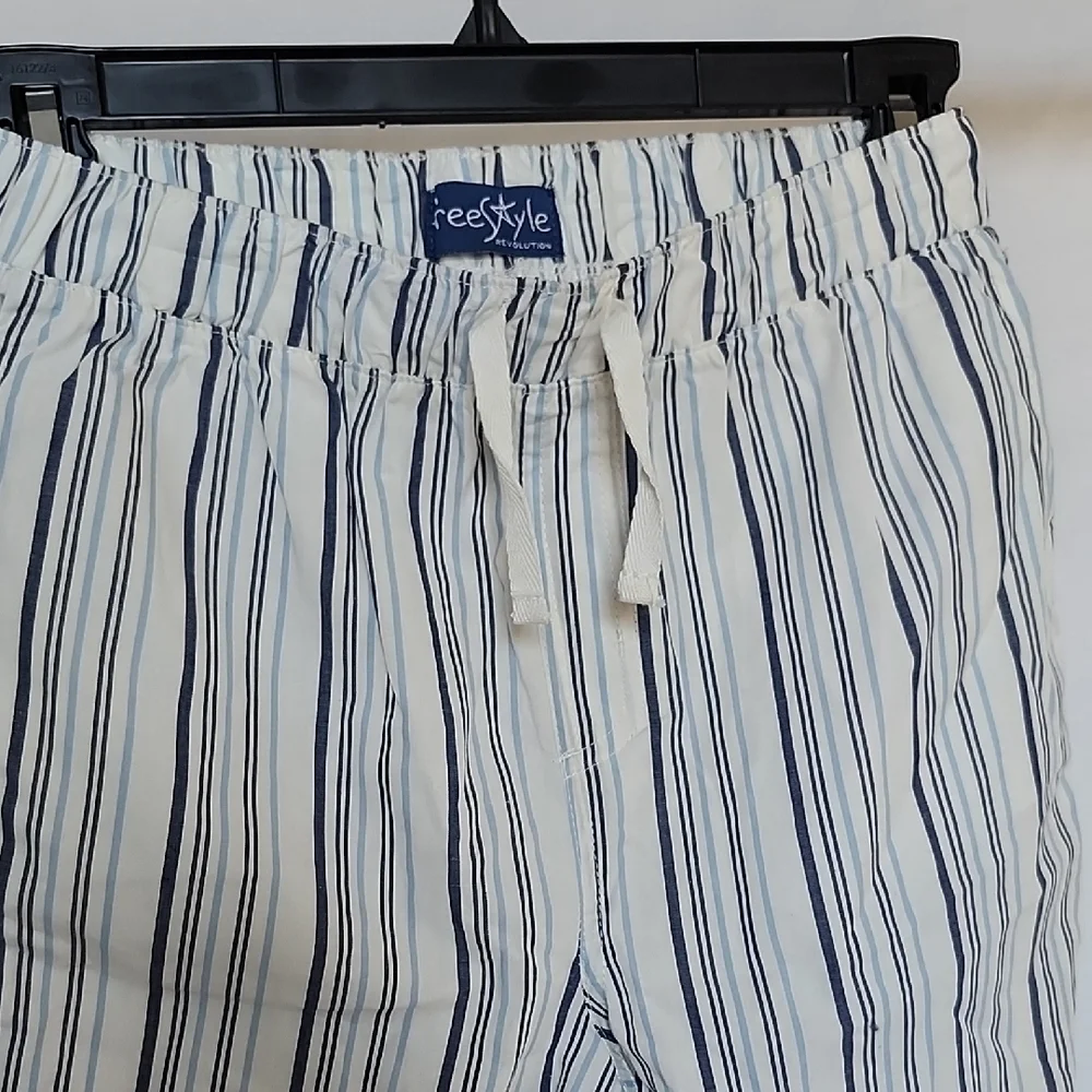 Freestyle Revolution Navy and White Striped Set